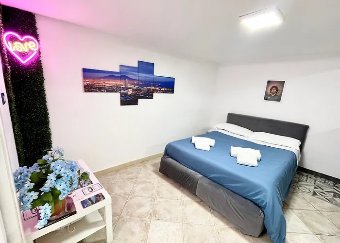 Oikos Guest House